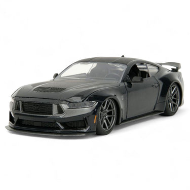 Auto Ford Mustang Dark Horse Año 2024 Escala 1:24